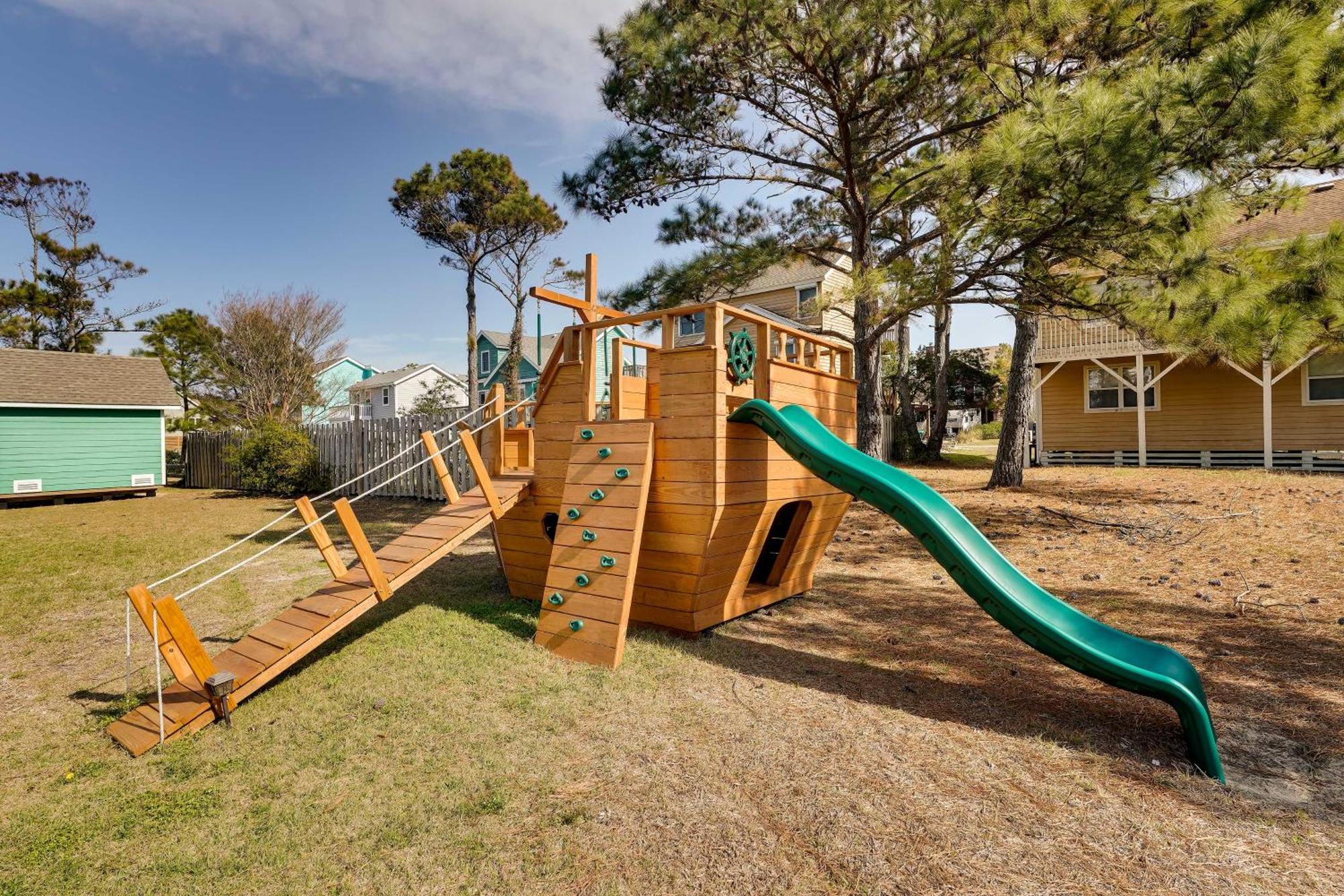 Dunn Dreamin Hot Tub, Pirate Fort, And Fire Pit! Nags Head Ngoại thất bức ảnh